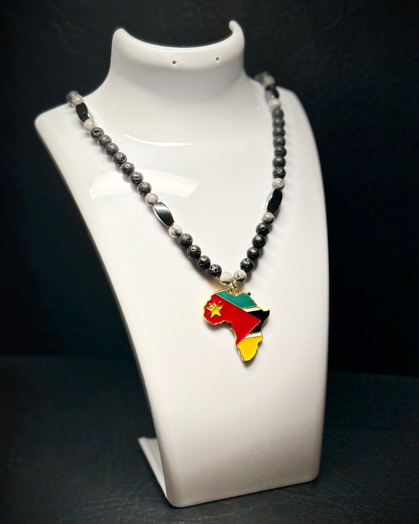 𝐌𝐨𝐳𝐚𝐦𝐛𝐢𝐪𝐮𝐞 🇲🇿 ✮⋆˙