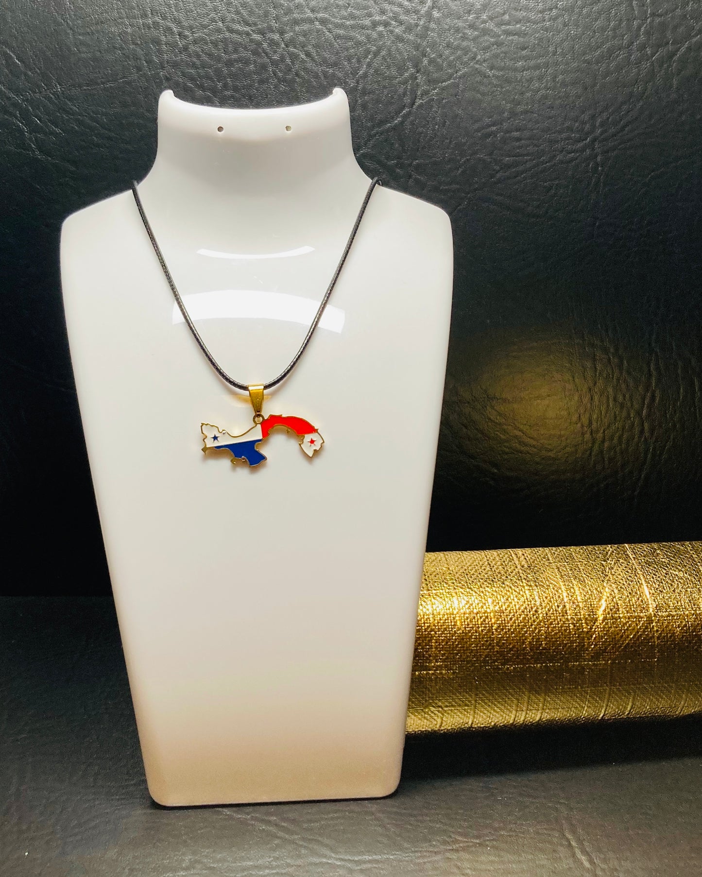 Ultra Country Flag Pendant Necklaces - B