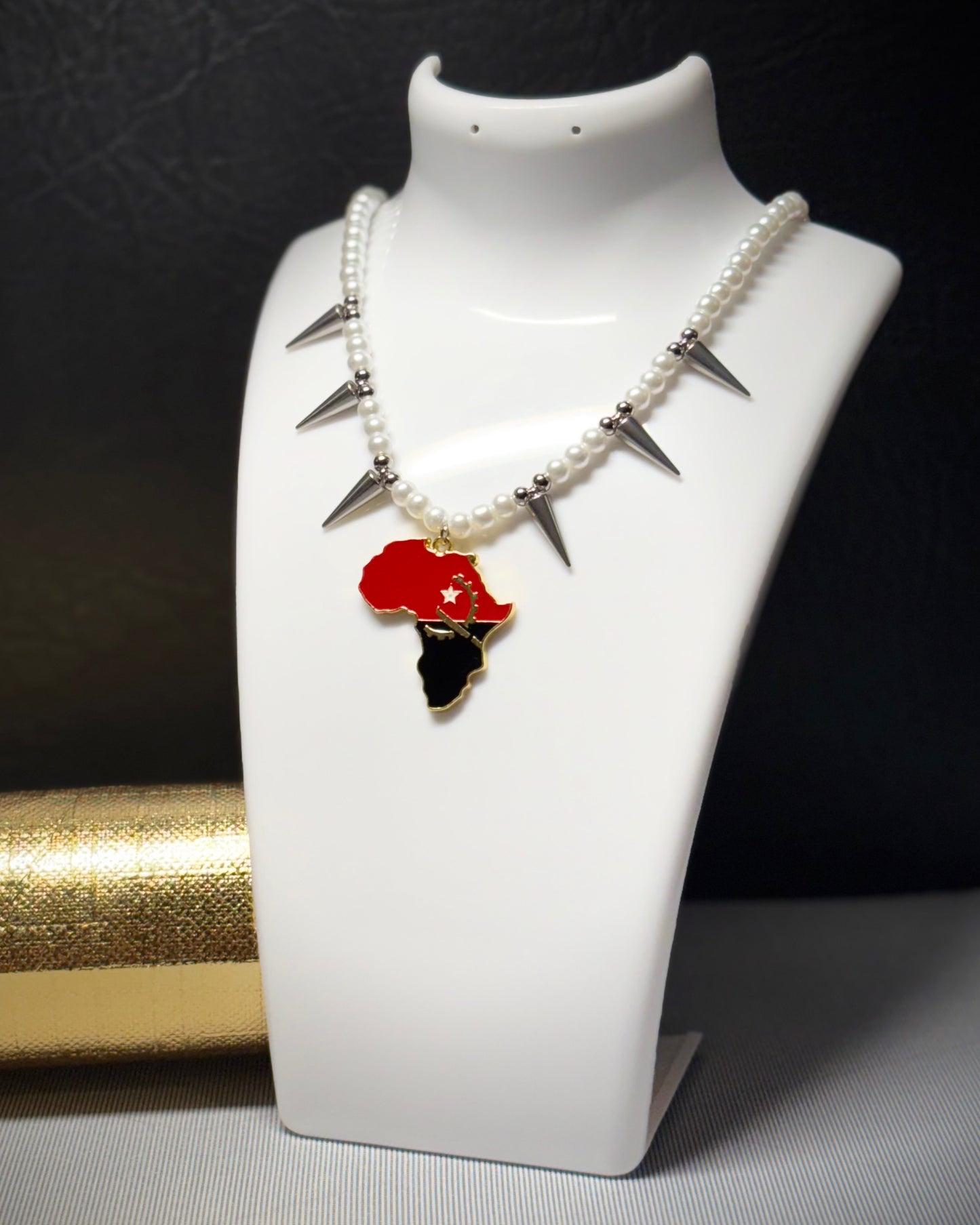 𝐀𝐧𝐠𝐨𝐥𝐚 🇦🇴 ✮⋆˙