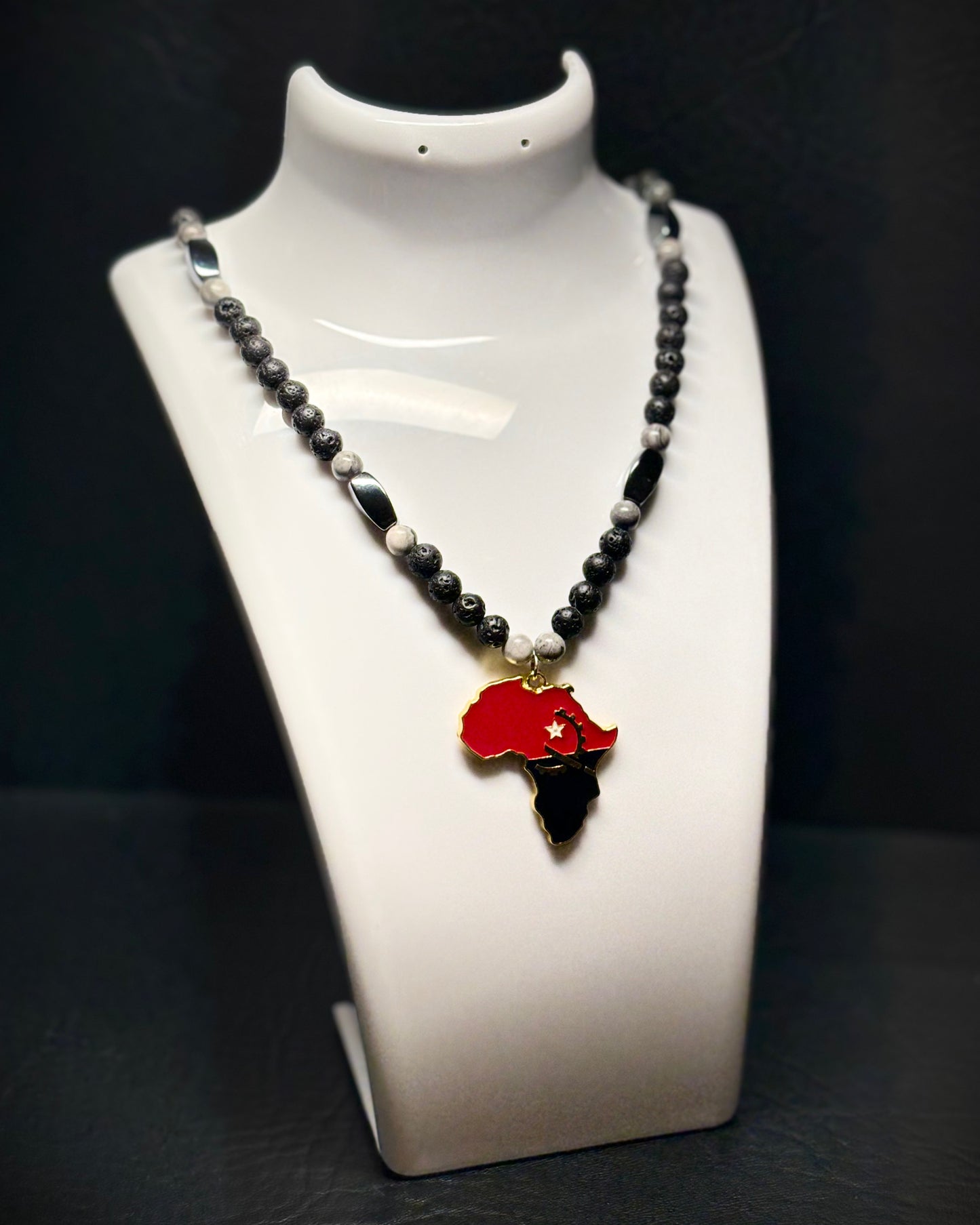 𝐀𝐧𝐠𝐨𝐥𝐚 🇦🇴 ✮⋆˙