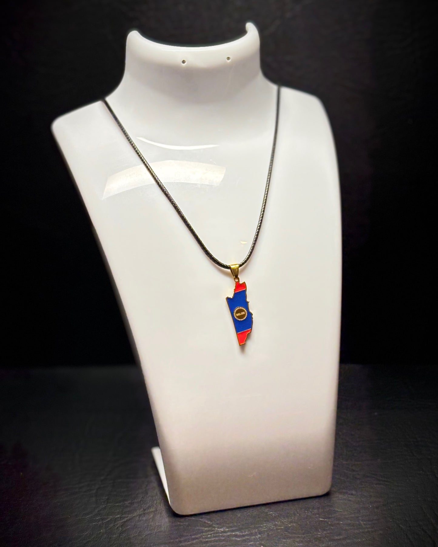 𝐁𝐞𝐥𝐢𝐳𝐞 🇧🇿 ✮⋆˙