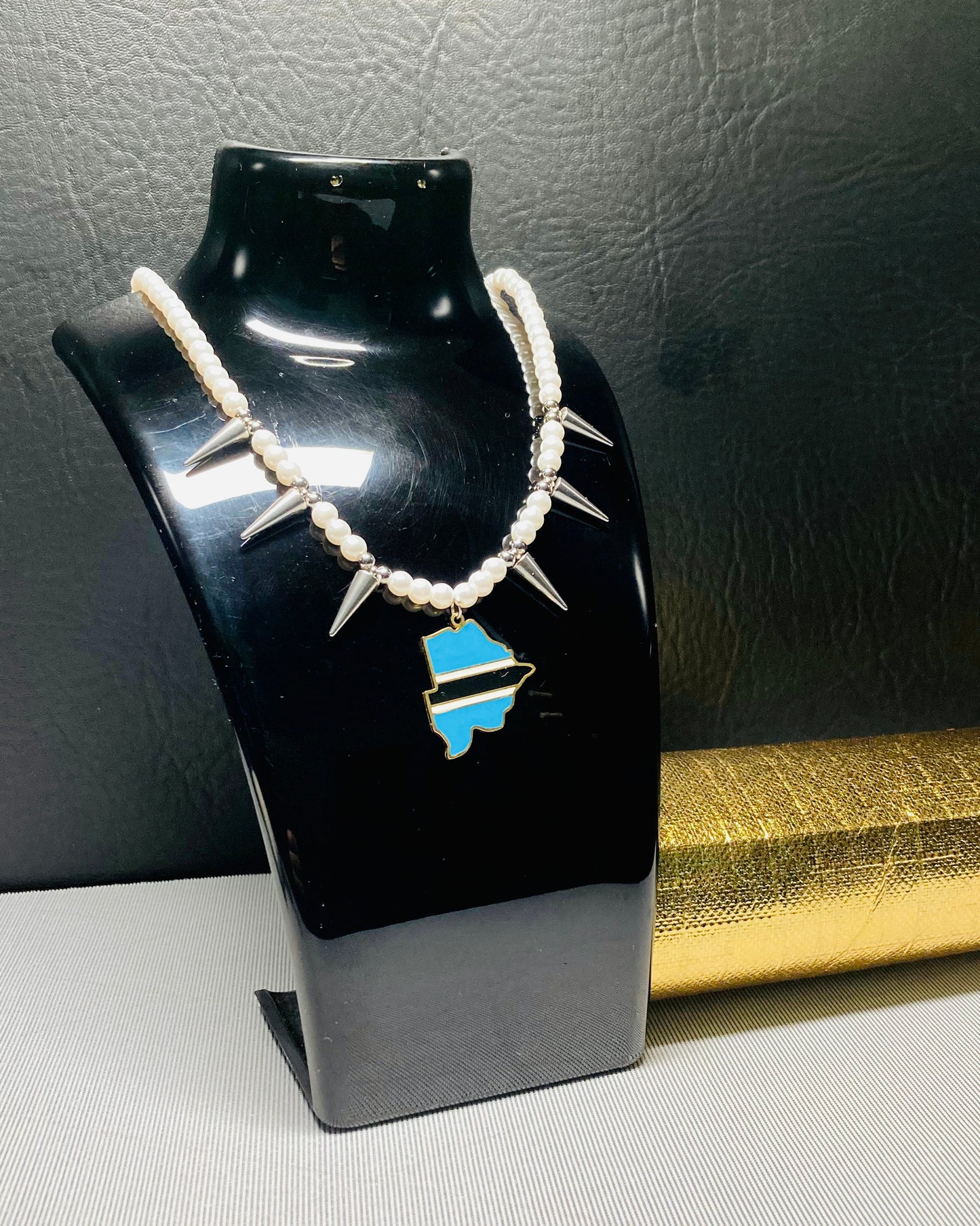 𝗕𝗼𝘁𝘀𝘄𝗮𝗻𝗮 🇧🇼 ✮⋆˙