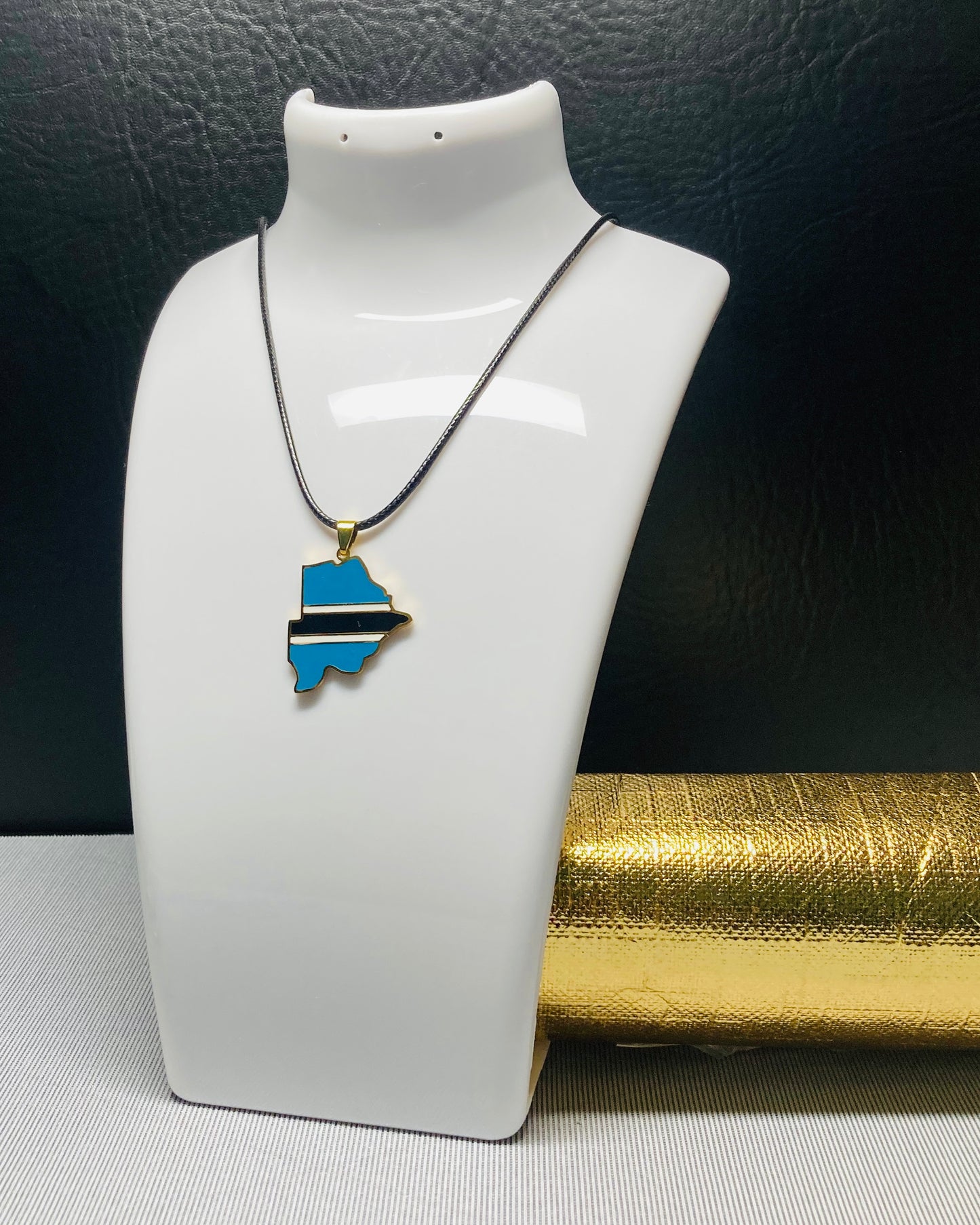 𝗕𝗼𝘁𝘀𝘄𝗮𝗻𝗮 🇧🇼 ✮⋆˙