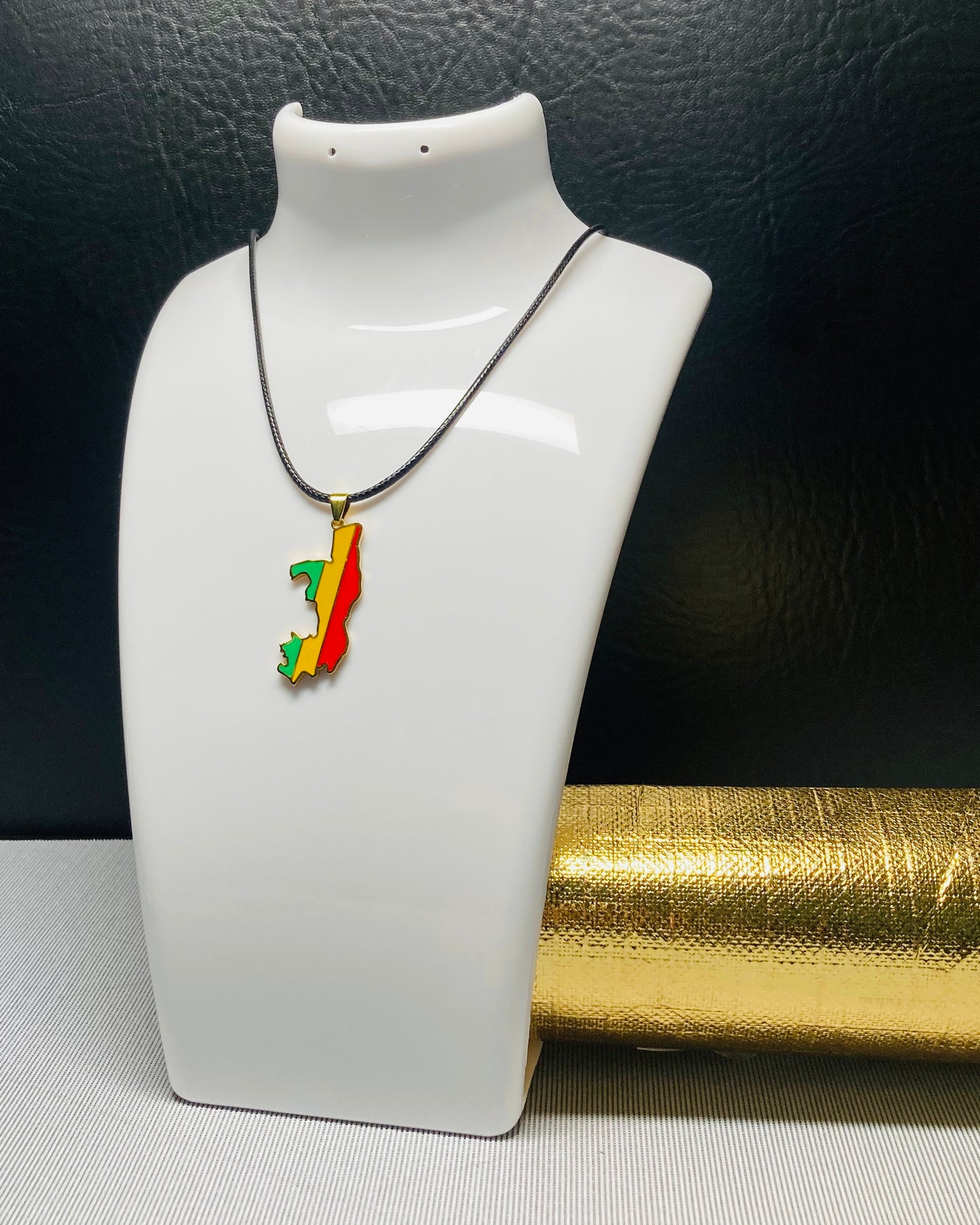 𝗖𝗼𝗻𝗴𝗼 𝗕𝗿𝗮𝘇𝘇𝗮𝘃𝗶𝗹𝗹𝗲 🇨🇬 ✮⋆˙