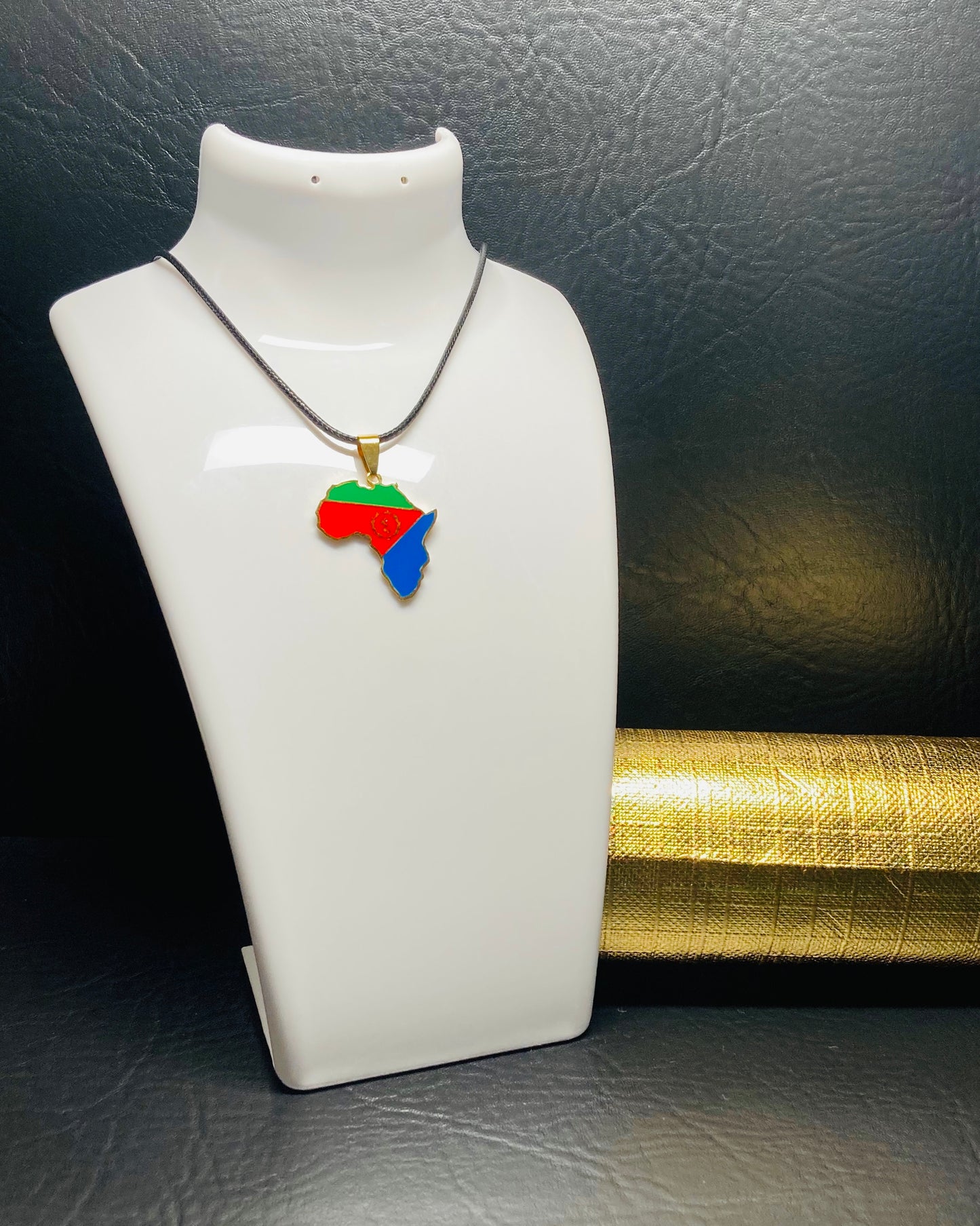 𝗘𝗿𝗶𝘁𝗿𝗲𝗮 🇪🇷 ✮⋆˙