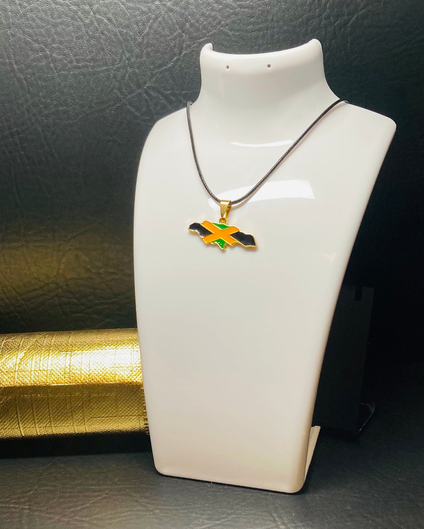 𝐉𝐚𝐦𝐚𝐢𝐜𝐚 🇯🇲 ✮⋆˙