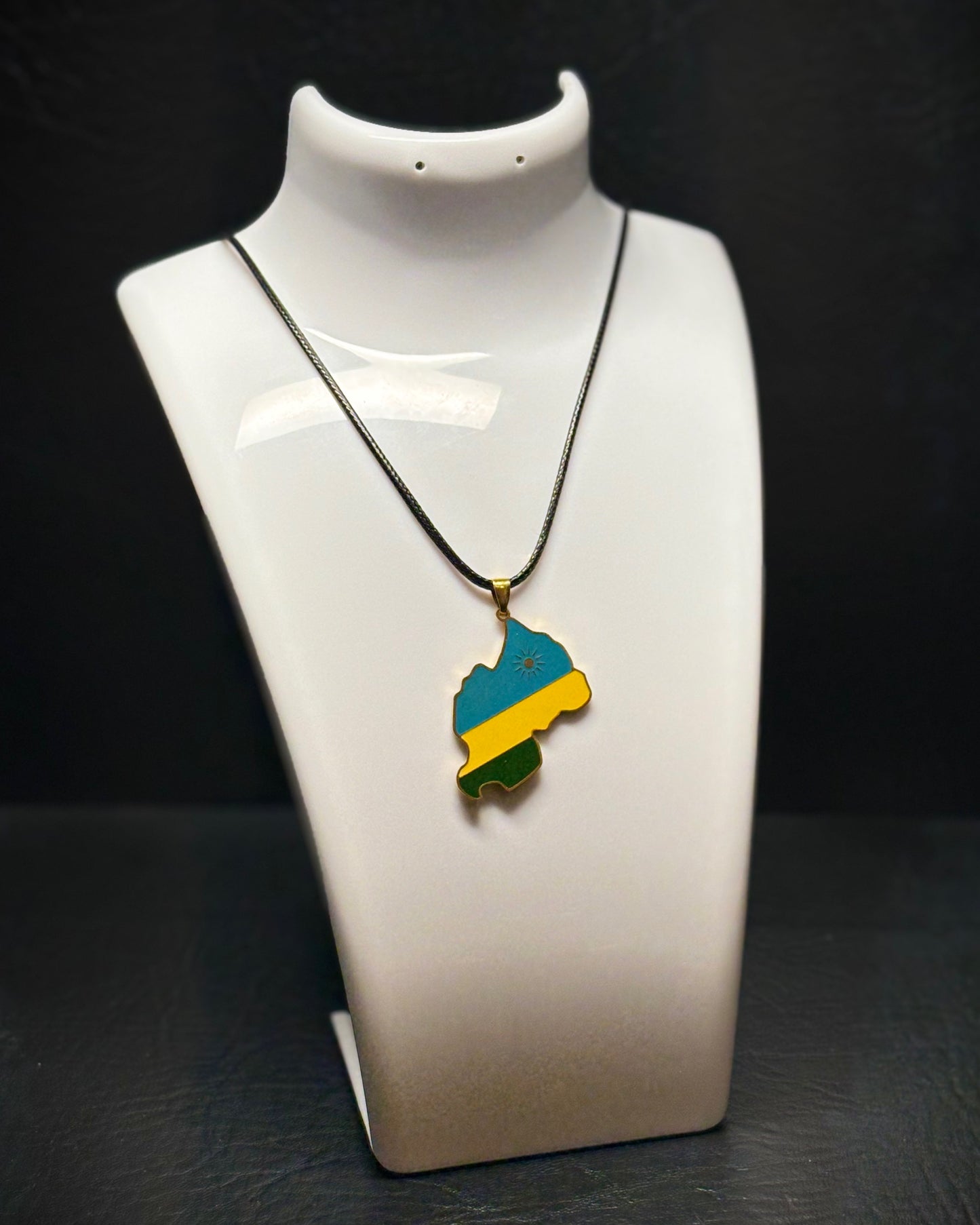 𝐑𝐰𝐚𝐧𝐝𝐚 🇷🇼 ✮⋆˙