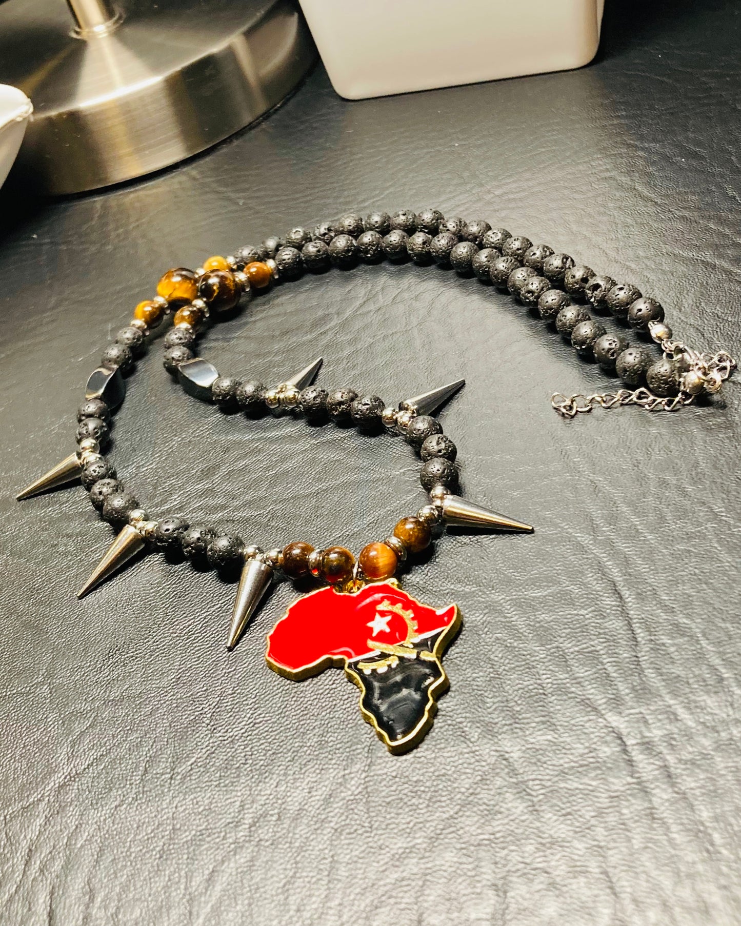 𝐀𝐧𝐠𝐨𝐥𝐚 🇦🇴 ✮⋆˙